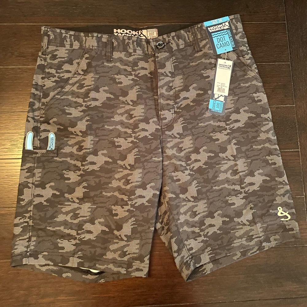 Hook & Tackle Grey Dot Camo Hybrid Short
